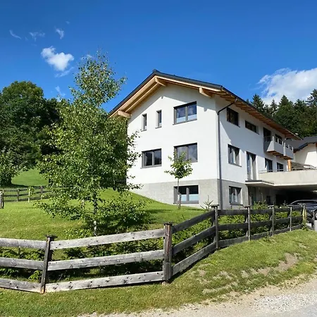 Berg&selig Ferienhaus * Pfarrwerfen